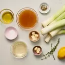 Braised Leeks with Garlic and Thyme