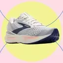 End-of-Year Sales on Top Running and Walking Shoes