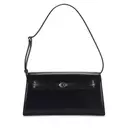 Timeless Elegance: Emulating Carolyn Bessette Kennedy's Signature Accessories
