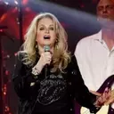 Bonnie Tyler Hospitalized for Emergency Surgery in Portugal