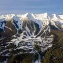 Modernisation des stations de ski canadiennes : l'arrivée de quatre nouveaux télésièges quadruples