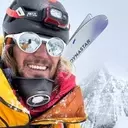 Un skieur polonais réalise une prouesse historique en Himalaya sans oxygène