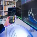 Cramer's Cautious Outlook on Vertiv Stock Amidst High Valuation
