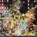 The Great Desktop Debate: Are You a Digital Minimalist or a Chaotic Creator?