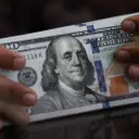 Dollar Declines Amidst Hormuz Deal Optimism, Oil Price Drop