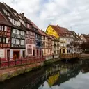 Top Countries for Expat Living with Pleasant Climates