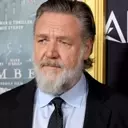 Russell Crowe's Firm Stance on Fan Etiquette in Paris
