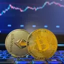 Cryptocurrency Market Stagnates Amid Geopolitical Uncertainty: Bitcoin and Ethereum Lose Momentum