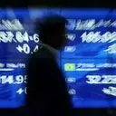 Japanese Investors Make Largest Foreign Stock Divestment in Five Years Amidst Global Concerns