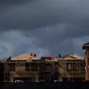 US Housing Starts Plummet Amid Rising Costs, Inflation Surges
