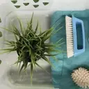 Préserver l'Environnement : Des Astuces Écologiques pour l'Entretien de Vos Vêtements de Randonnée