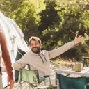 Cuisiner en Camping ou en Van : Guide Complet pour des Repas Savoureux en Plein Air