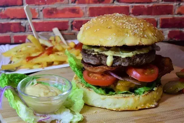 Family Dining Adventures Await in St. Cloud