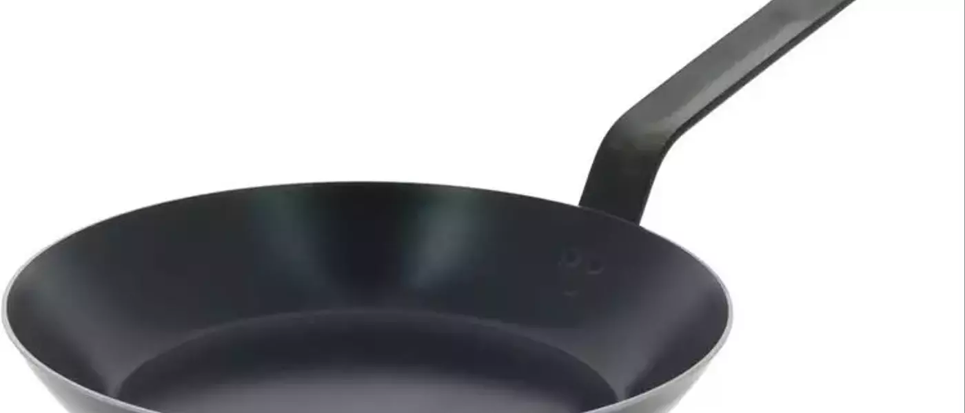 Unveiling the Superiority of Carbon Steel Pans in Modern Kitchens