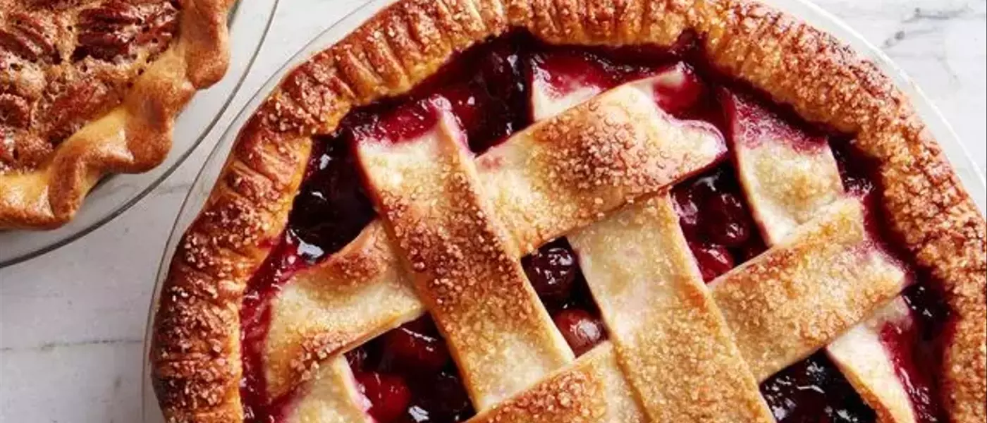 Crafting the Perfect Lattice Apple Pie: A Culinary Guide