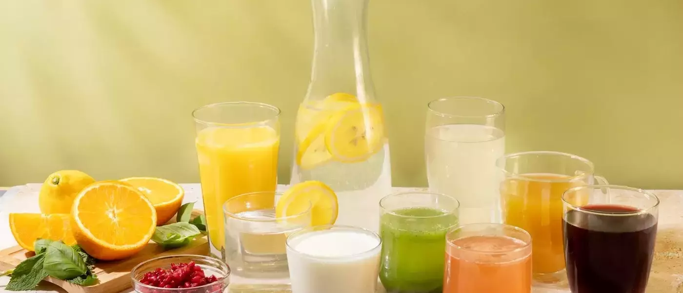 7 Hydrating No-Sugar-Added Drinks for Enhanced Well-being