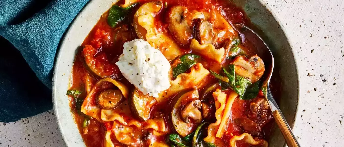 Hearty Vegetarian Soups for Quick Dinners
