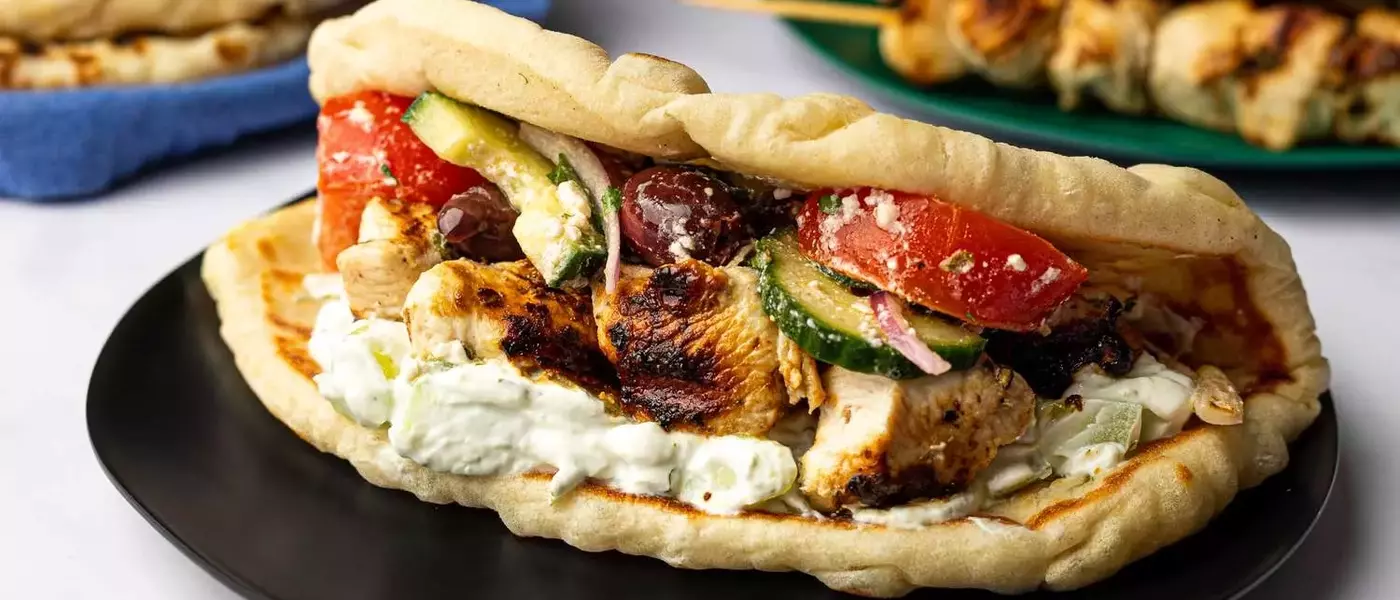 A Guide to Greek-Inspired Chicken Dishes