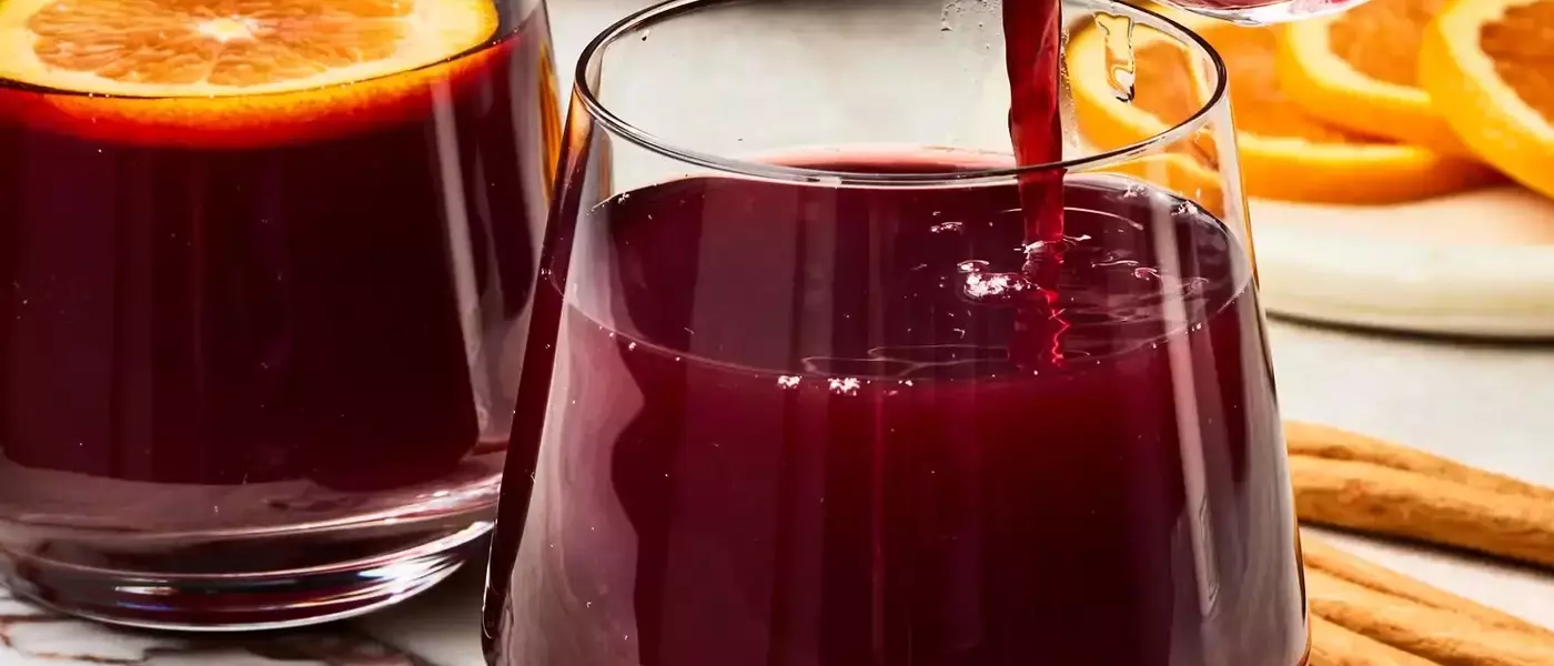 Warm & Spiced: The Ultimate No-Sugar Mulled Mocktail for Festive Gatherings