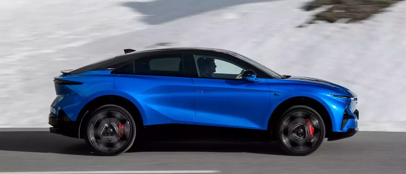 Alpine Still Undecided About U.S. Market Entry Amidst Tariffs and Product Strategy Debates