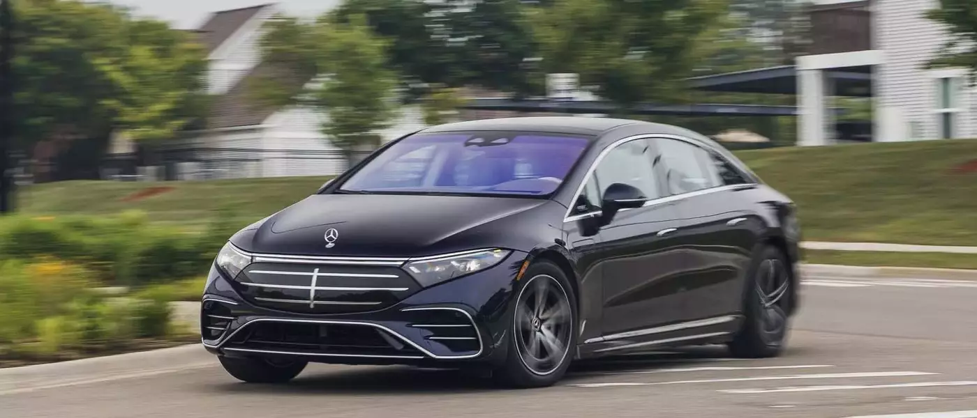 2025 Mercedes-Benz EQS450: A Refined Electric Sedan