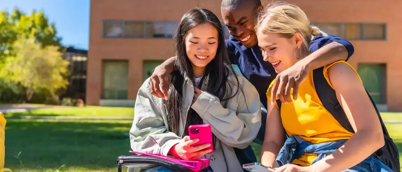 Navigating Senioritis: Sustaining Motivation in the Final Year of High School
