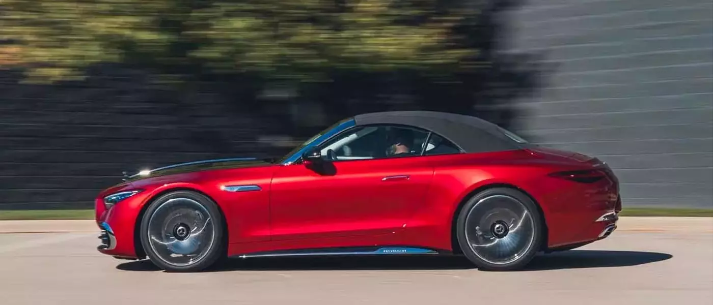 The Ultra-Luxe 2026 Mercedes-Maybach SL680: A Closer Look at its Distinctive Features