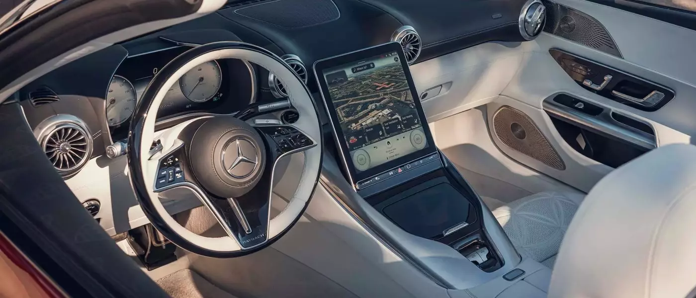 A Glimpse into the 2026 Mercedes-Maybach SL680: Luxury and Innovation