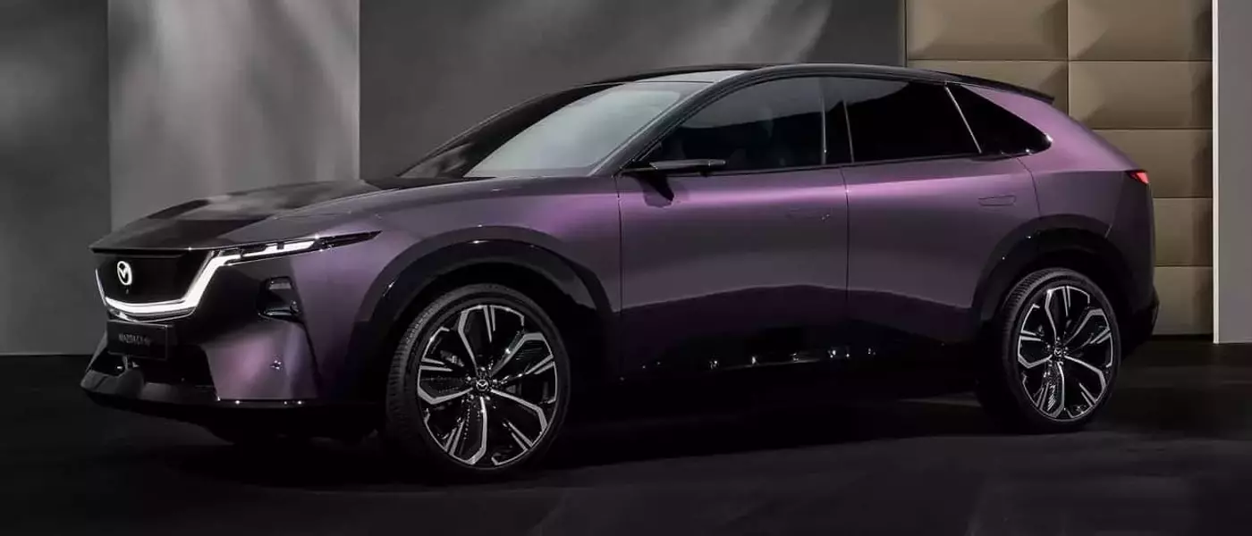 Mazda Unveils New Electric Crossover CX-6e for European Market