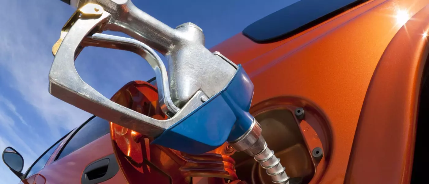 Most Americans Still Prefer Gasoline-Powered Cars, Study Reveals