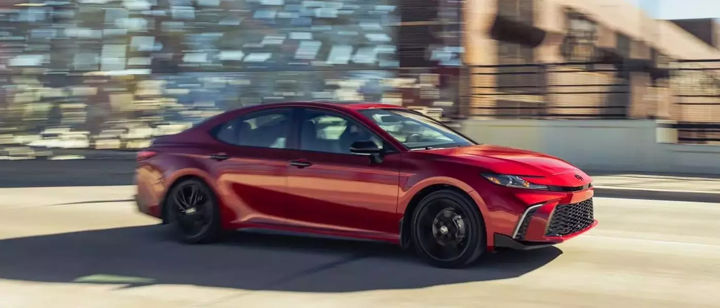 2026 Toyota Camry SE Hybrid Nightshade: First Drive Review