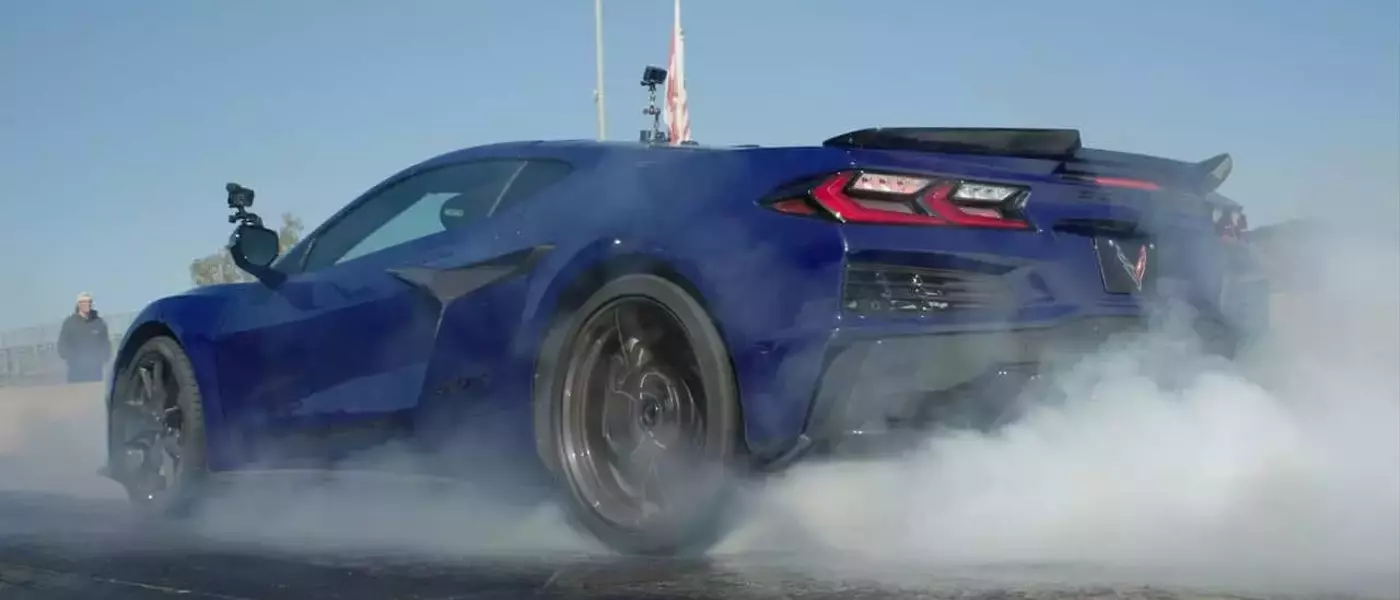 Corvette ZR1X Sets New American Production Car Speed Record