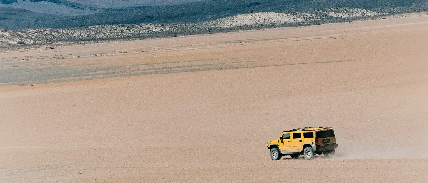 Exploring the 2003 Hummer H2: A Comprehensive Look