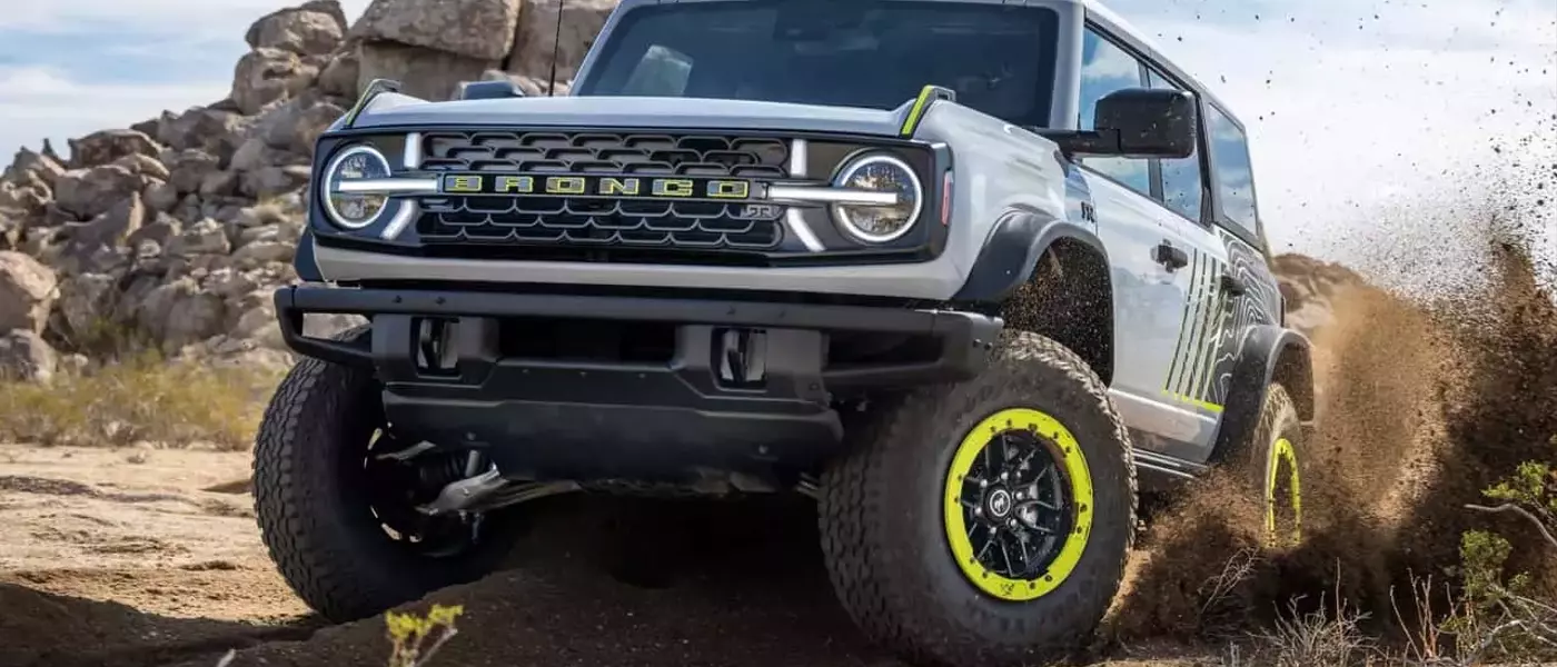 Ford Unveils 2027 Bronco RTR: Enhanced Desert Performance and Style