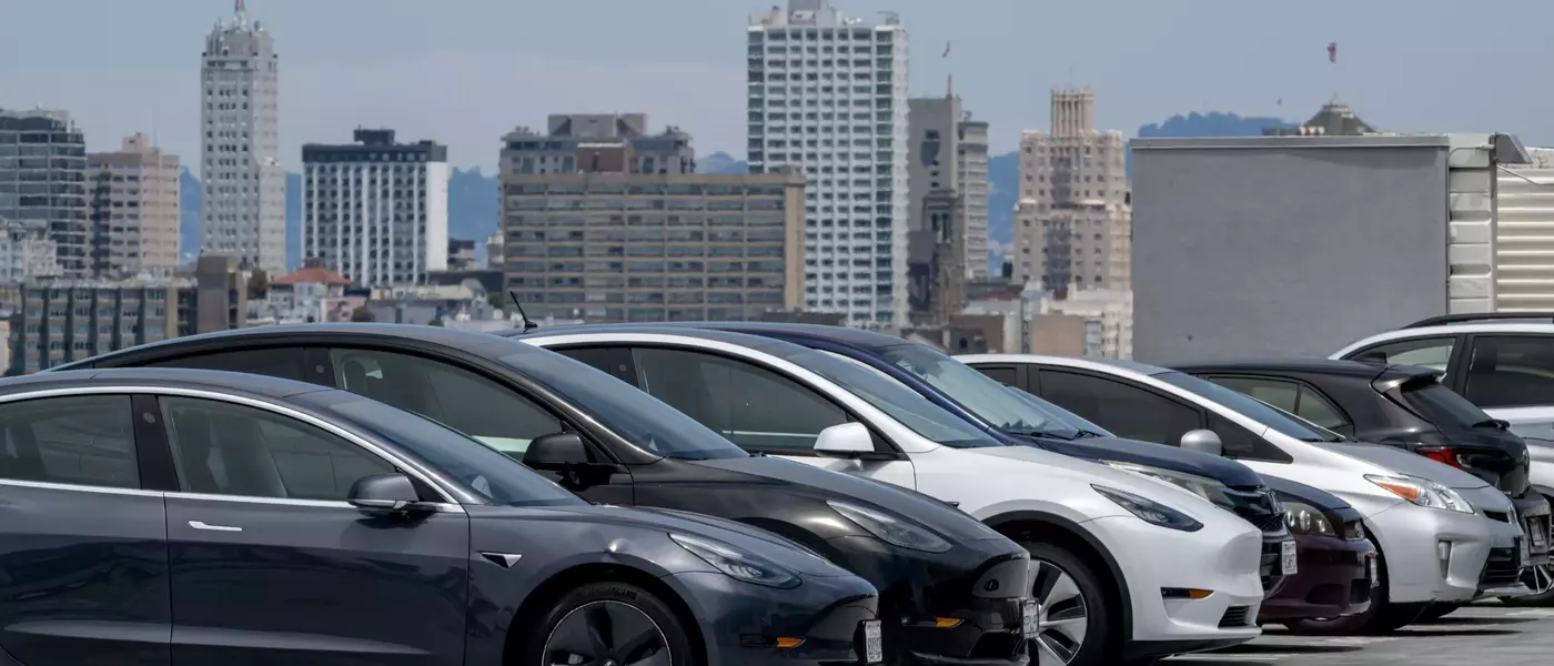 Electric Vehicle Sales in the U.S. See First Decline in Years