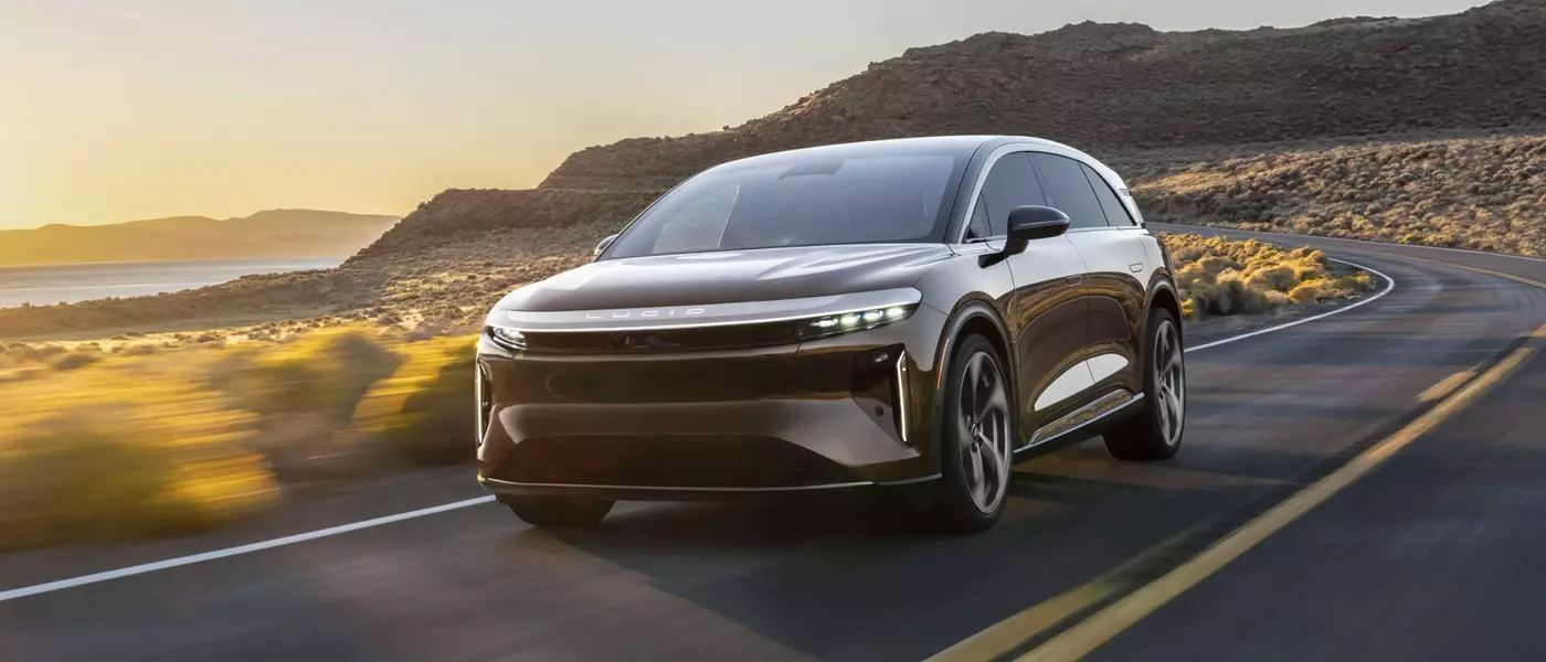 Lucid Gravity's Latest Lease Offers Enhance Luxury EV Accessibility