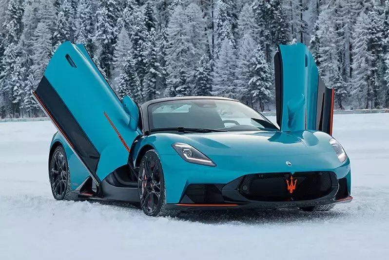 Maserati Unveils Bespoke MCPura Cielo 'Frozen Magma' Edition