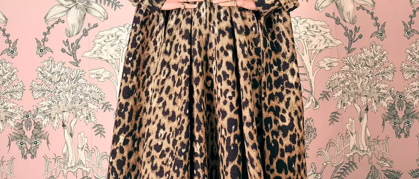Temperley London's Fall 2026 Collection: A Tribute to Old Hollywood Glamour