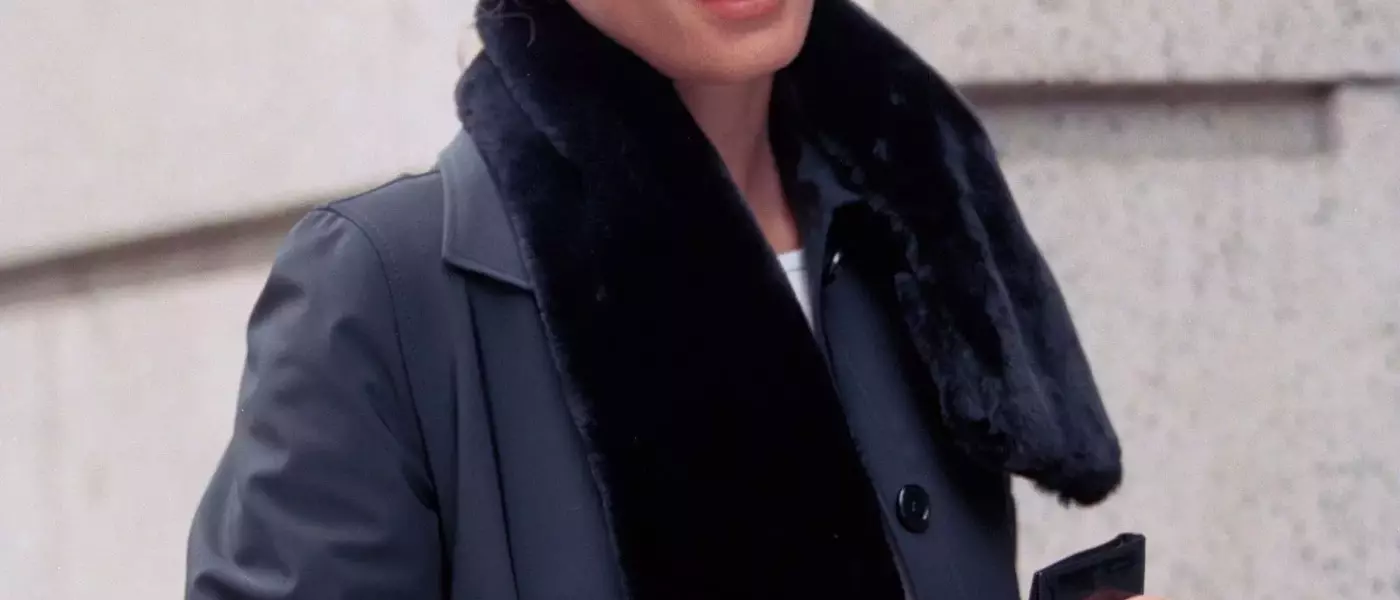 Unpacking Carolyn Bessette-Kennedy's Enduring Style: A Look at Her Iconic Accessories