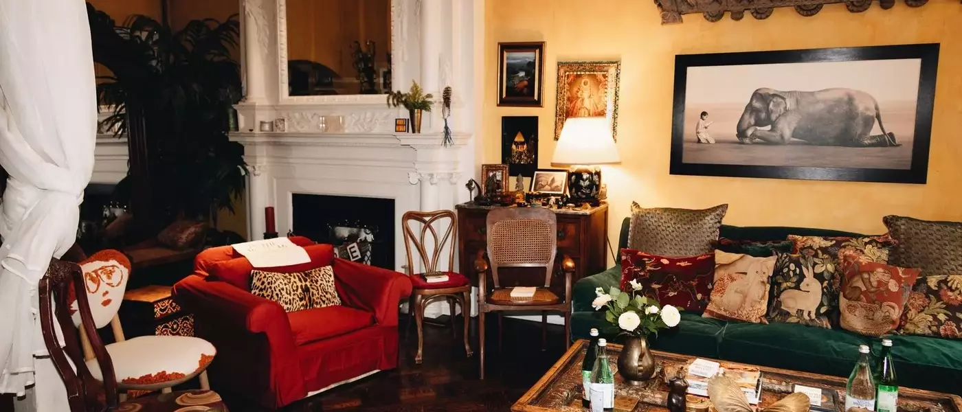 Redefining Masculinity: A Dialogue in Gloria Steinem's Living Room