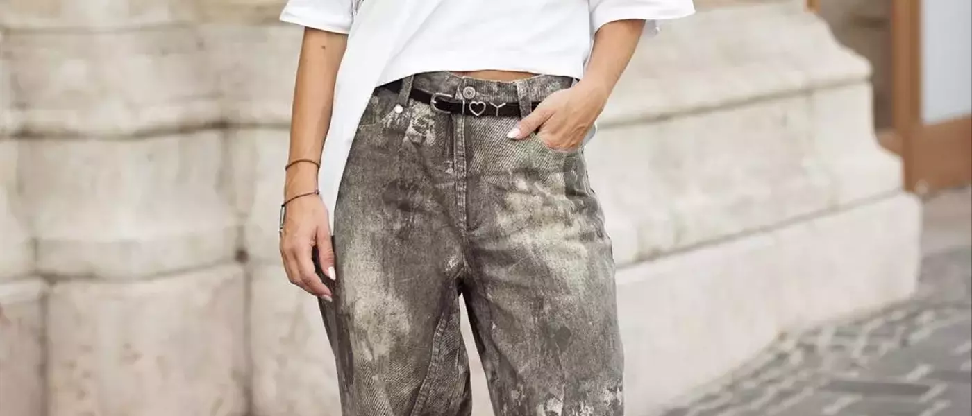 Reviving Acid Wash Jeans: A 2026 Style Guide