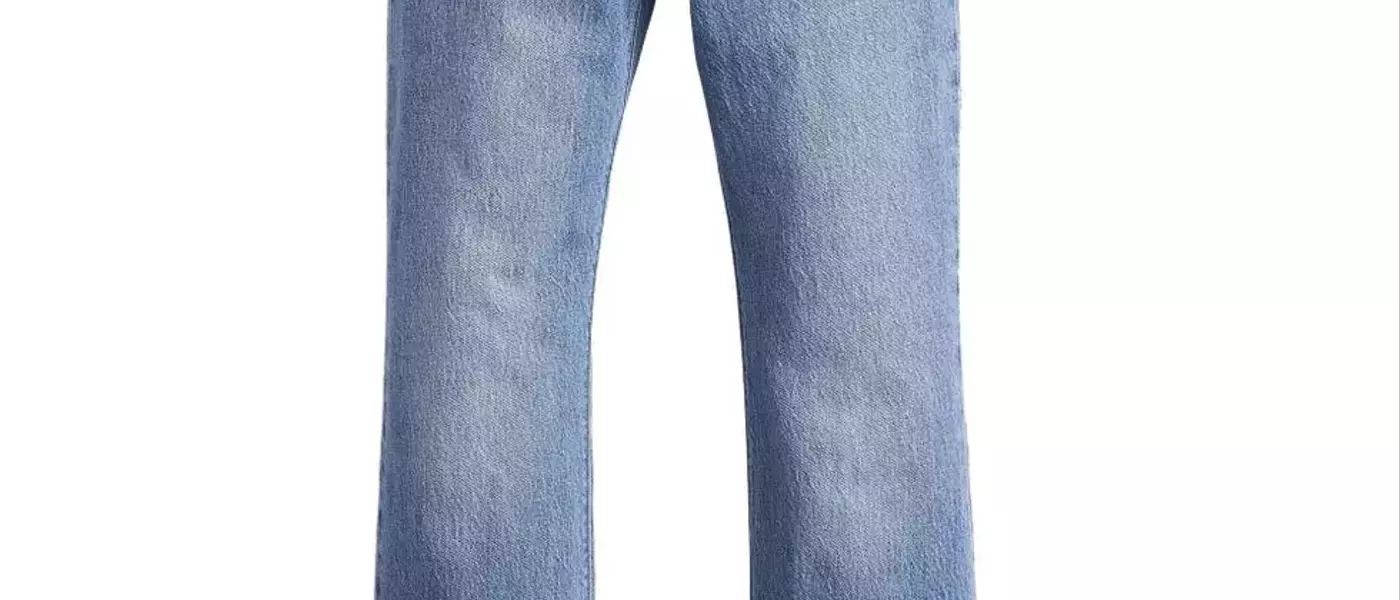 Embracing the Timeless Style of Bootcut Jeans