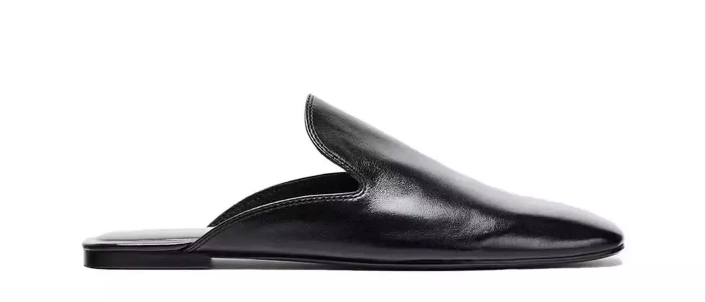 The Ultimate Guide to Mastering Mule Footwear: Styles for Every Occasion