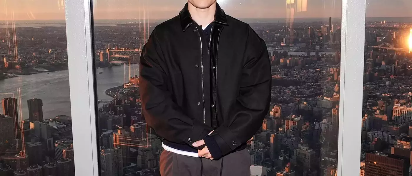 Tom Holland Redefines Tourist Style at Empire State Building