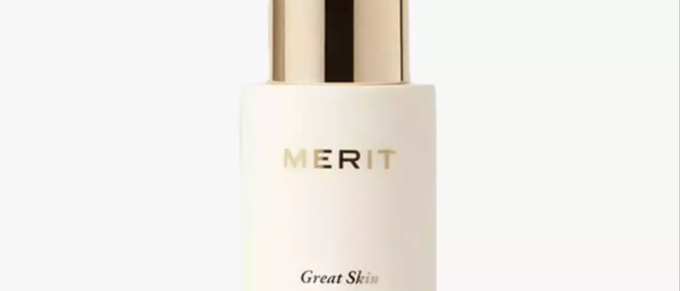 The Quest for the Perfect Natural Finish Moisturizer: Hydration Without the Shine