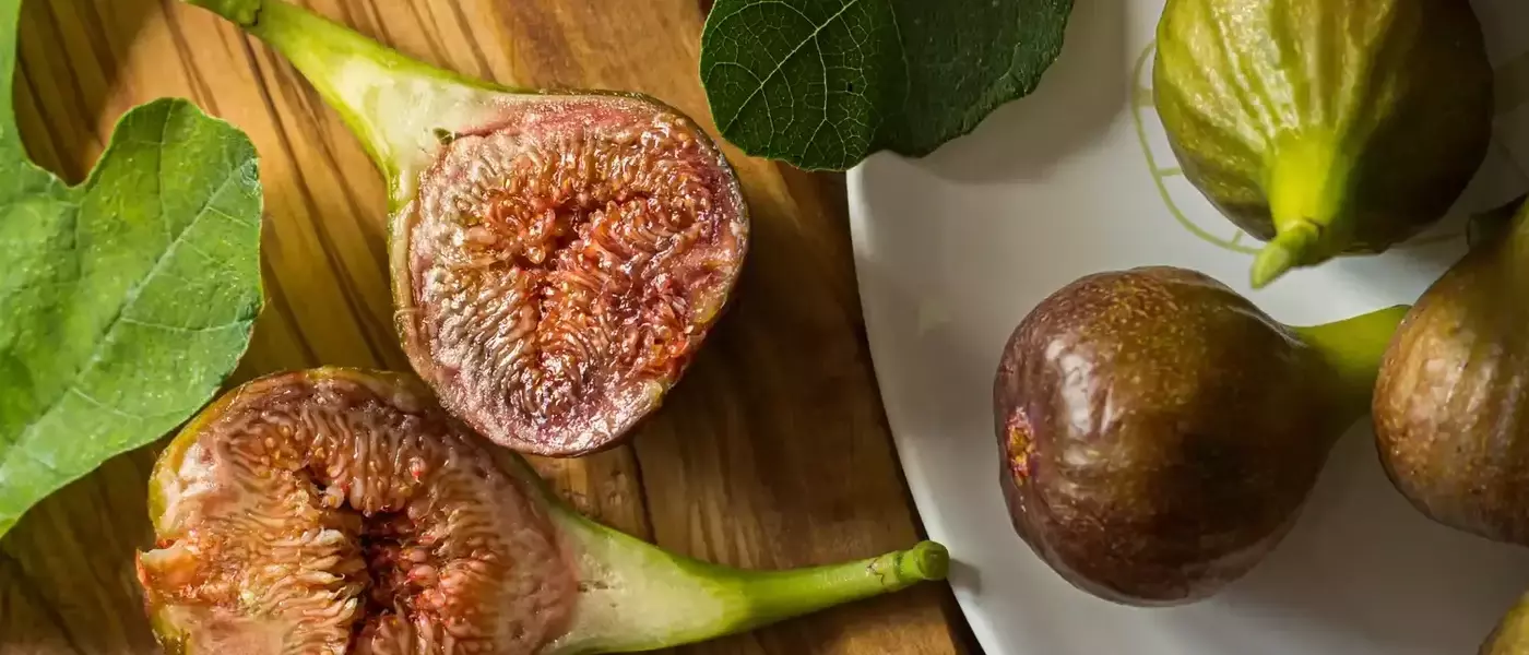 Unlock the Hidden Potential of Fig Leaves in Culinary Creations