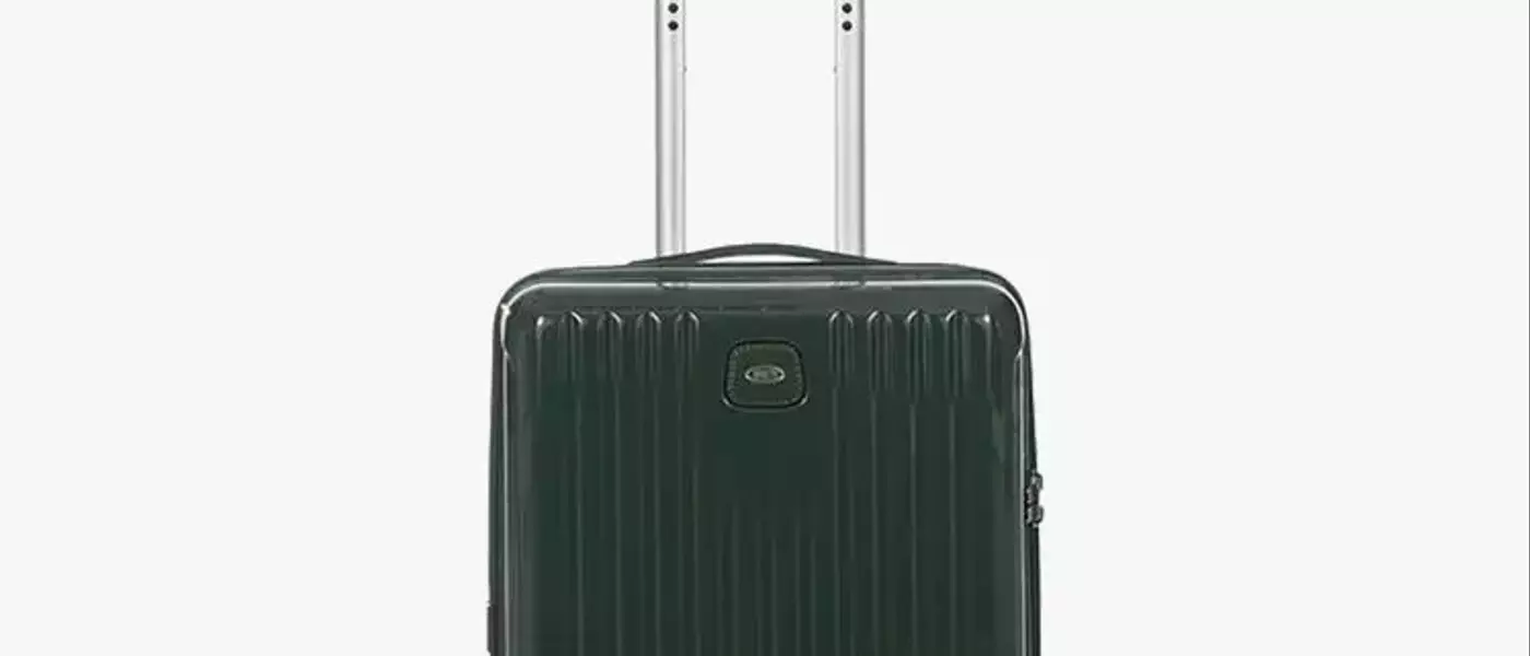 Mastering the Art of Travel Packing with Joyce Lee, Creative Director of Parker Thatch