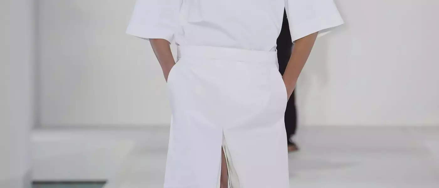 Cos Spring 2026 Ready-to-Wear Collection: A Fusion of Understated Elegance and Modernity in Seoul