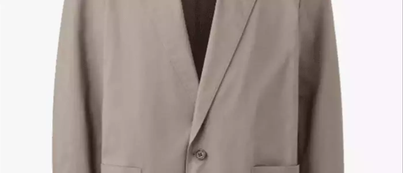 Uniqlo's Affordable Suit: A Style Steal