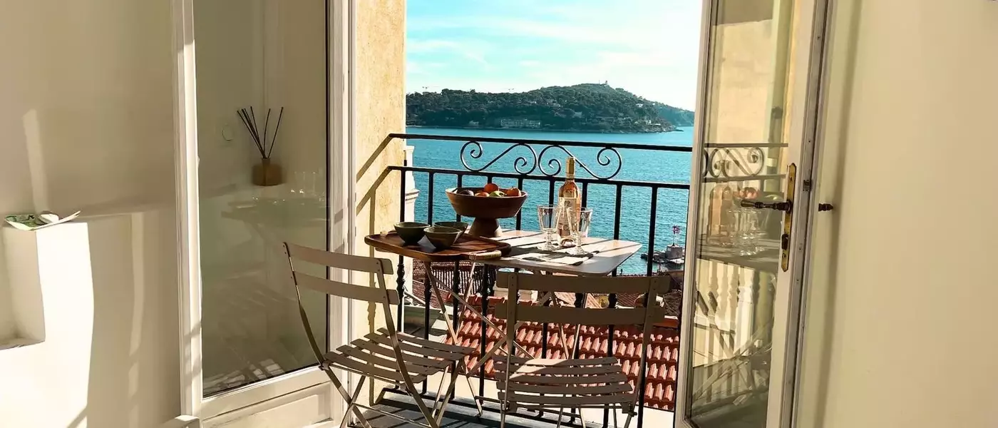 Discovering the Best Airbnb Retreats on the French Riviera